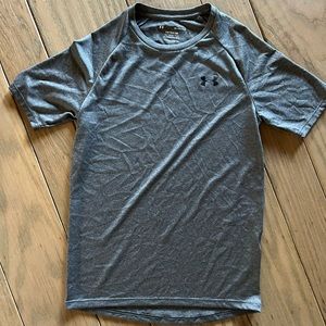 Adult XS Under Armour The Tech Tee